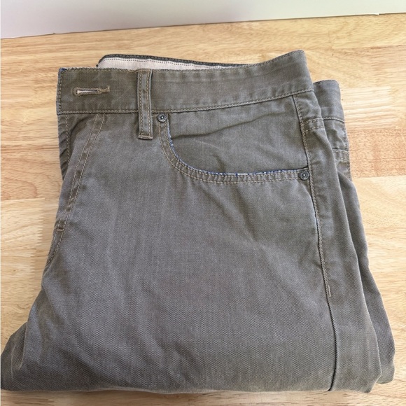 BOSS ORANGE Gray Classic Straight-Leg Jeans - Picture 2 of 4